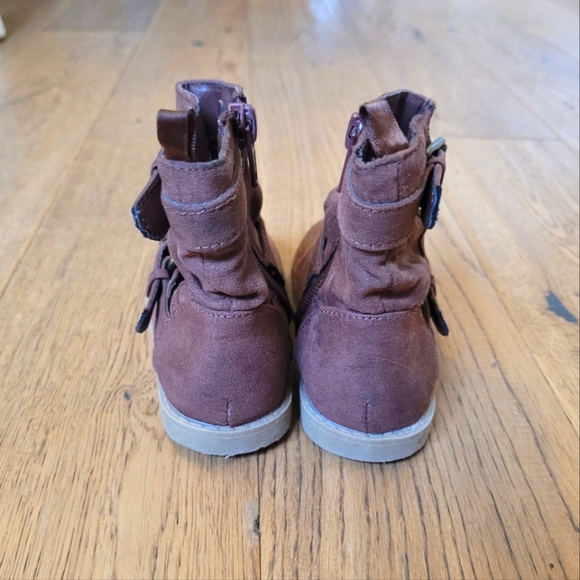 T6 Brown Moto Books - Picture 3 of 5